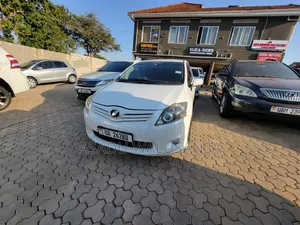 Toyota Auris 2012 White