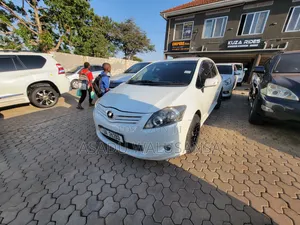 Toyota Auris 2012 White