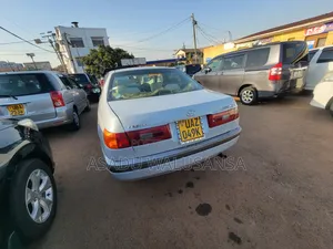 Toyota Premio 2001 Silver