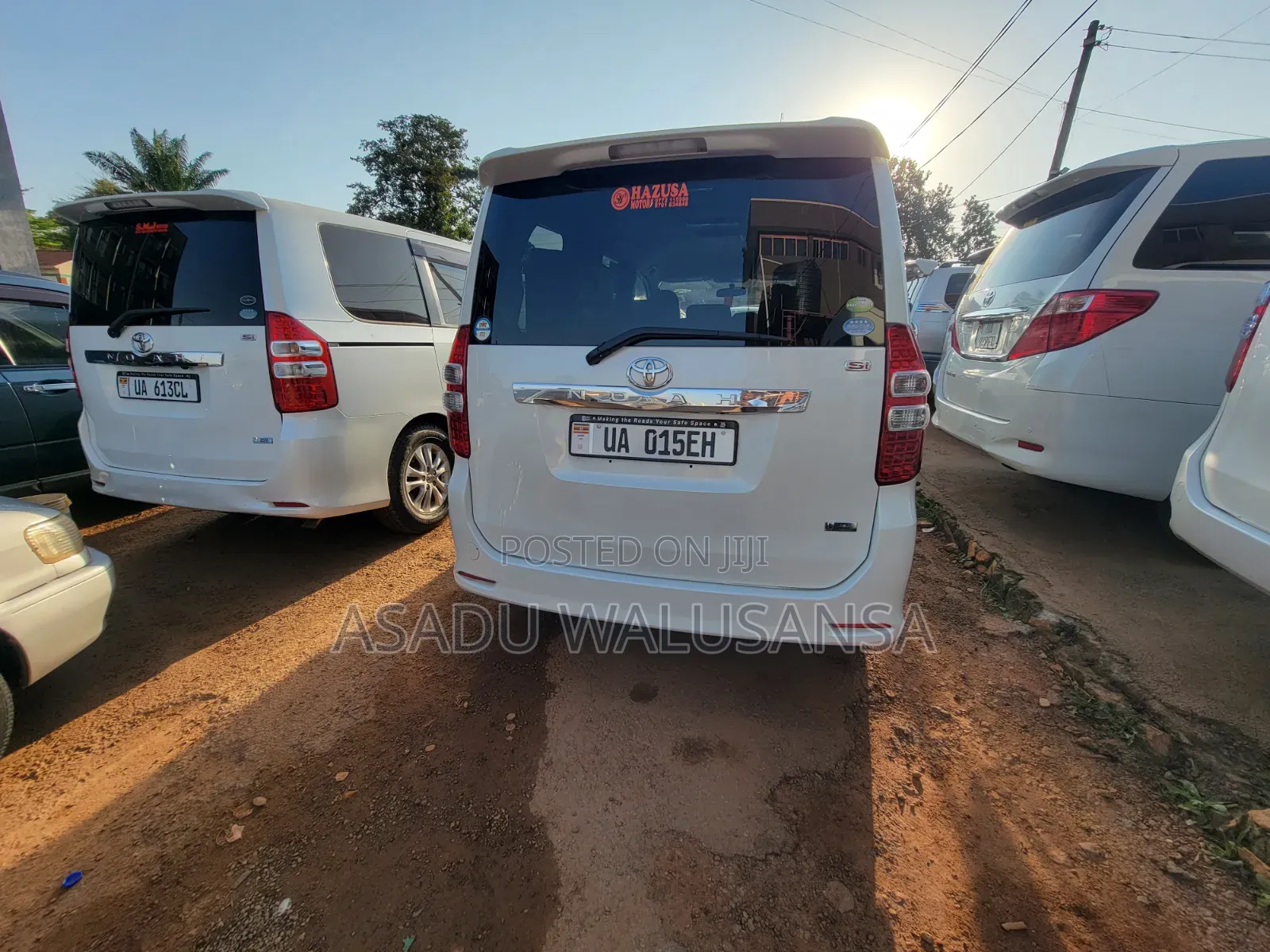 Toyota Noah 2012 White