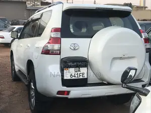 Toyota Land Cruiser Prado 2011 White