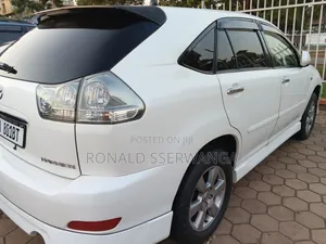 Toyota Harrier 2009 White