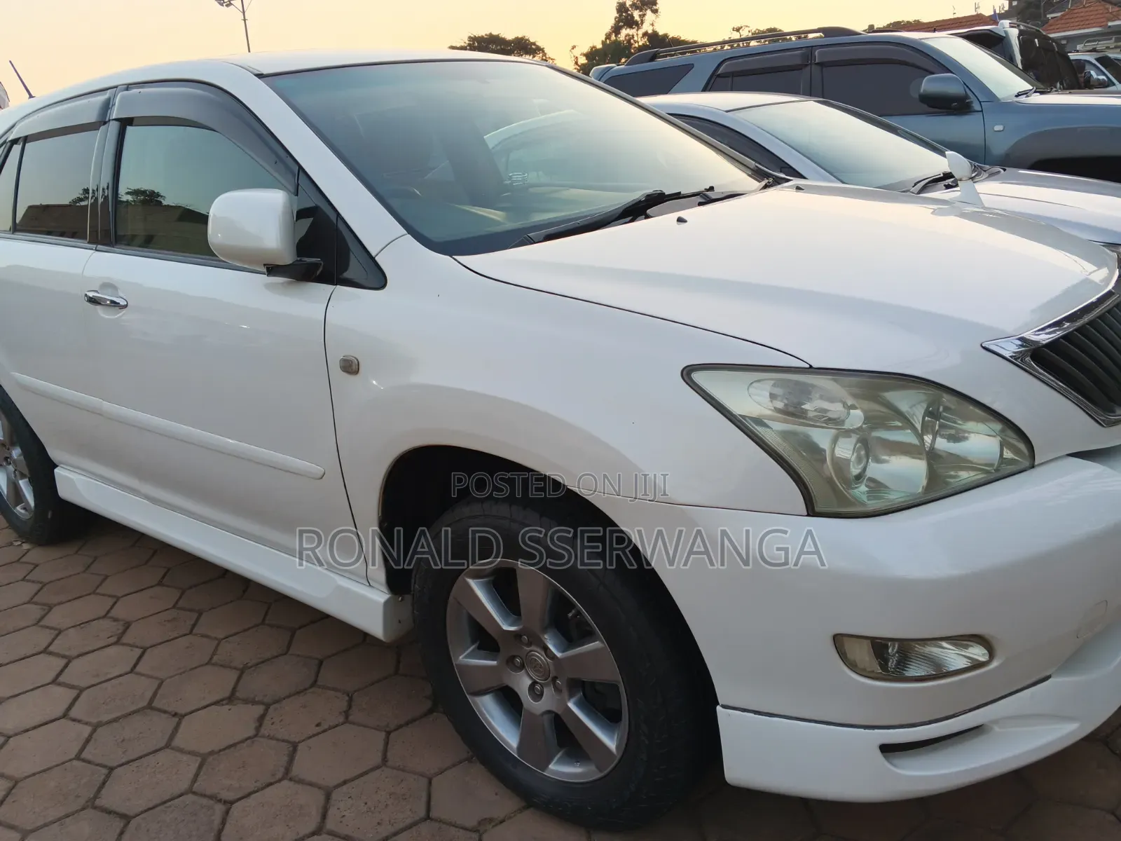 Toyota Harrier 2009 White