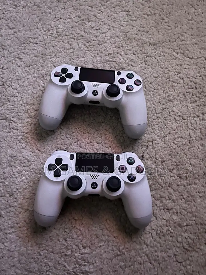 Sony PlayStation 4 Slim, 500gb Storage, 10 Games and 2 Pads