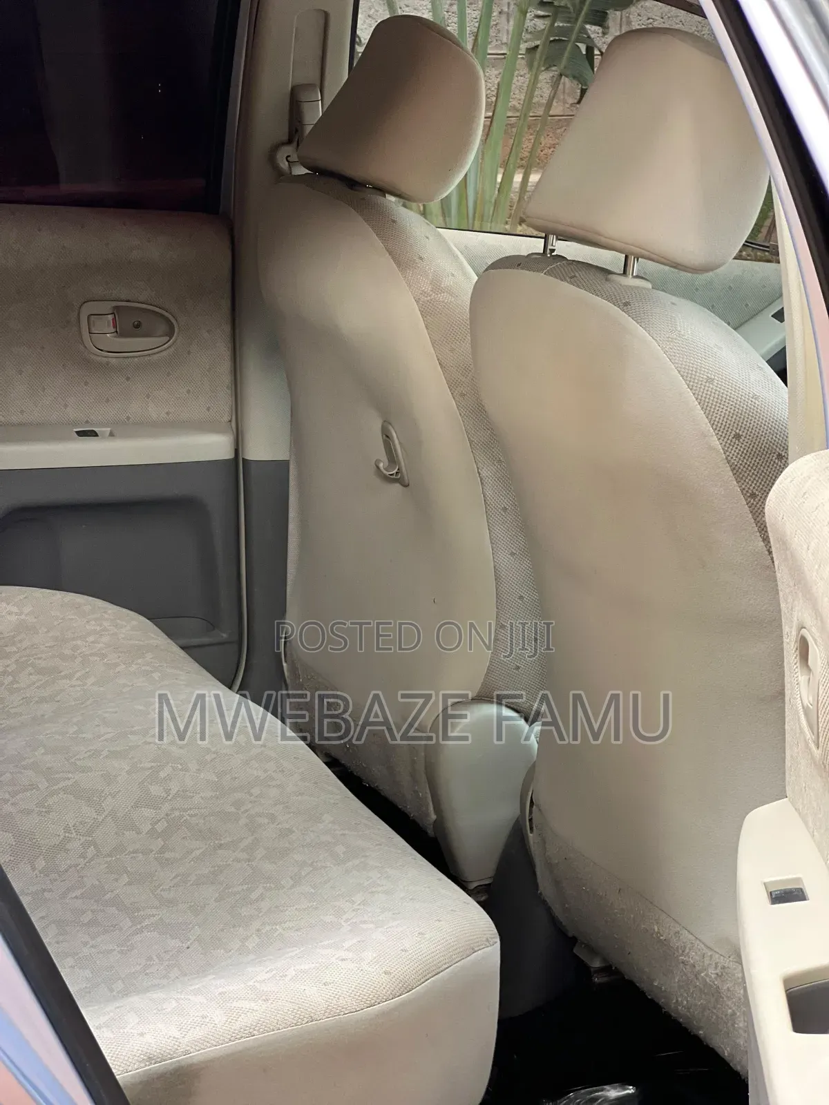 Toyota Vitz 2008 Silver