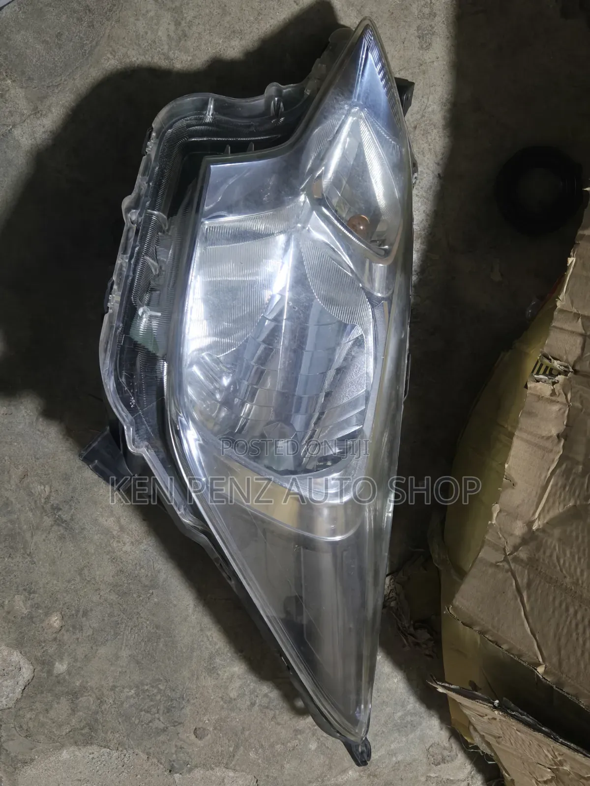 Toyota Ractis Headlamp 2012 - 2014