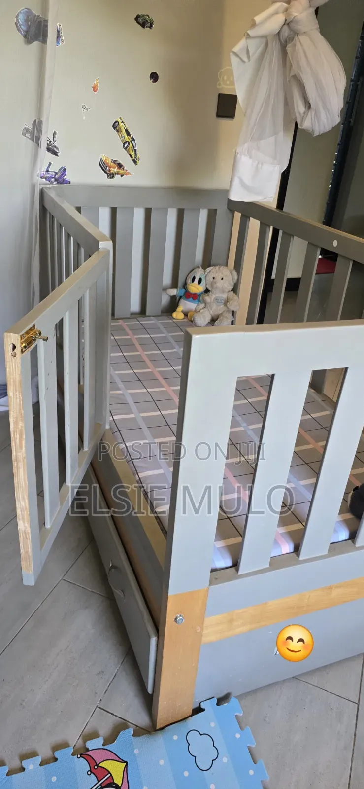 Kid's Bed 5*2.5 With drawers.Ages 0-5yrs Old. Comes With the Mattress
