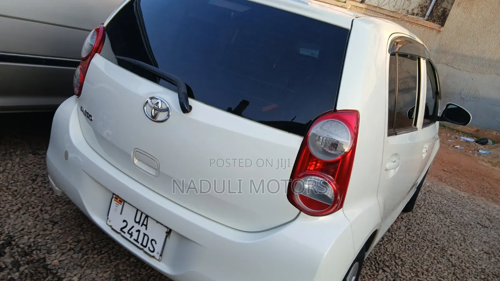 Toyota Passo 2008 White