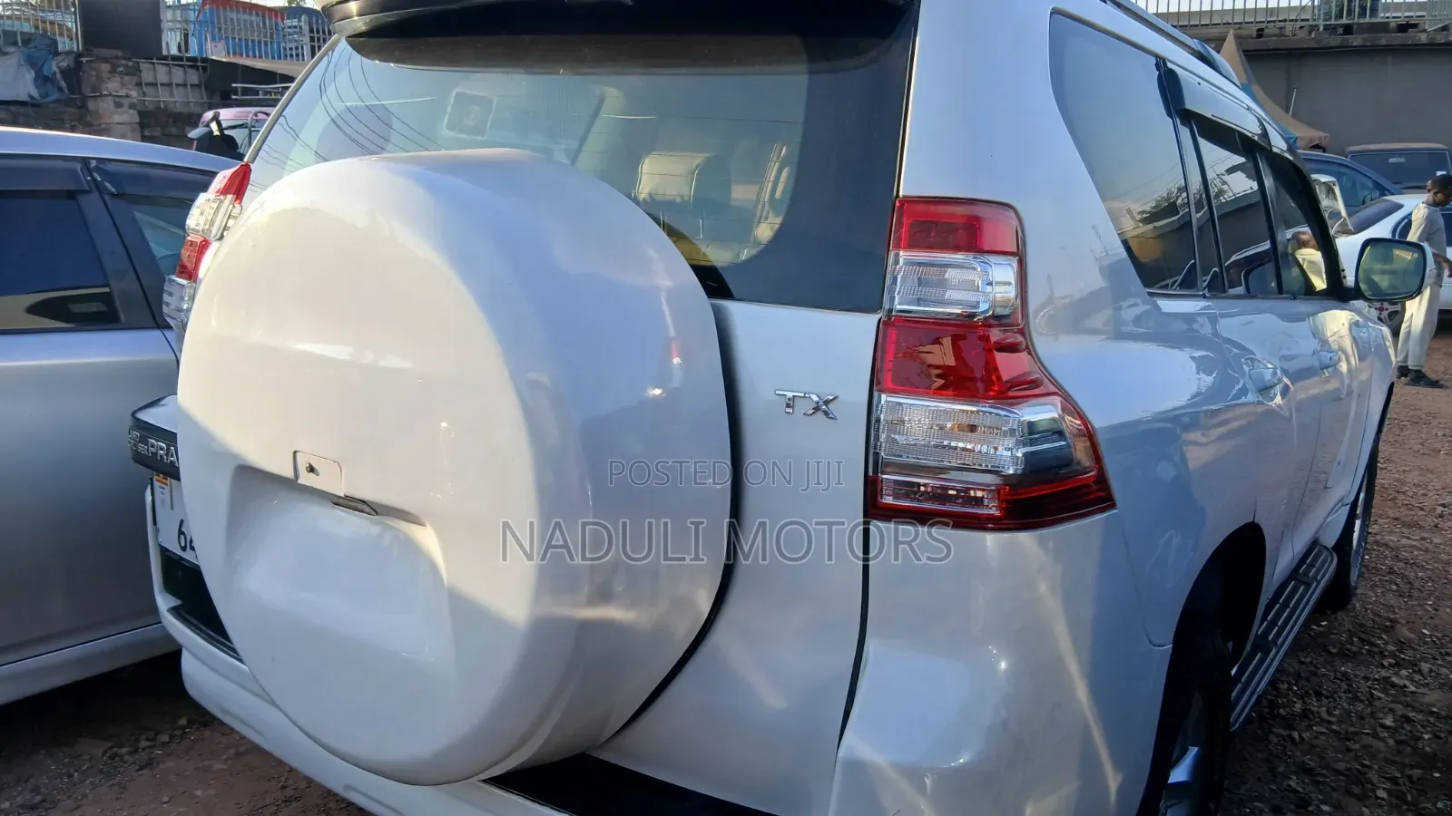 Toyota Land Cruiser Prado 2016 White
