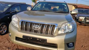 Toyota Land Cruiser Prado 2016 Gold