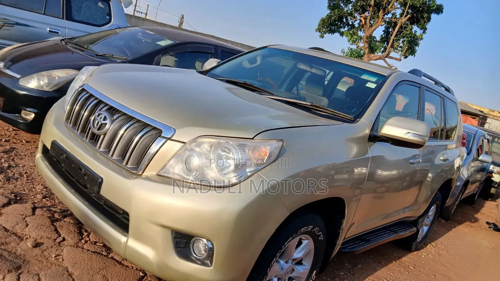 Toyota Land Cruiser Prado 2016 Gold