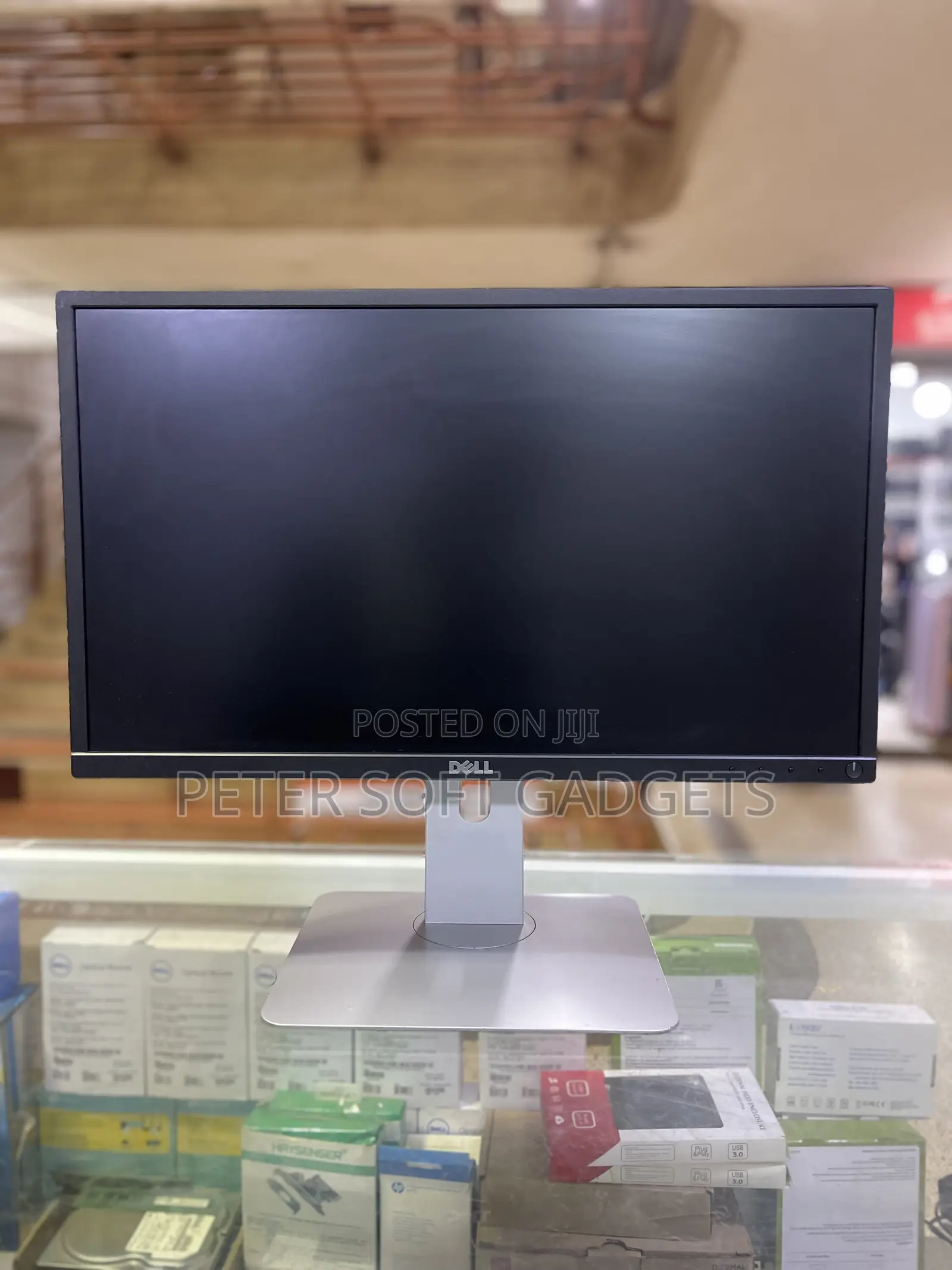 Dell FHD Monitor 22inches