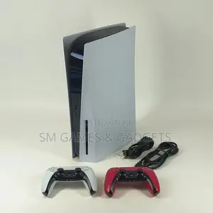 UK Used PS5 Standard Disc Edition, 2 Controllers, 2 Games, Full Cables