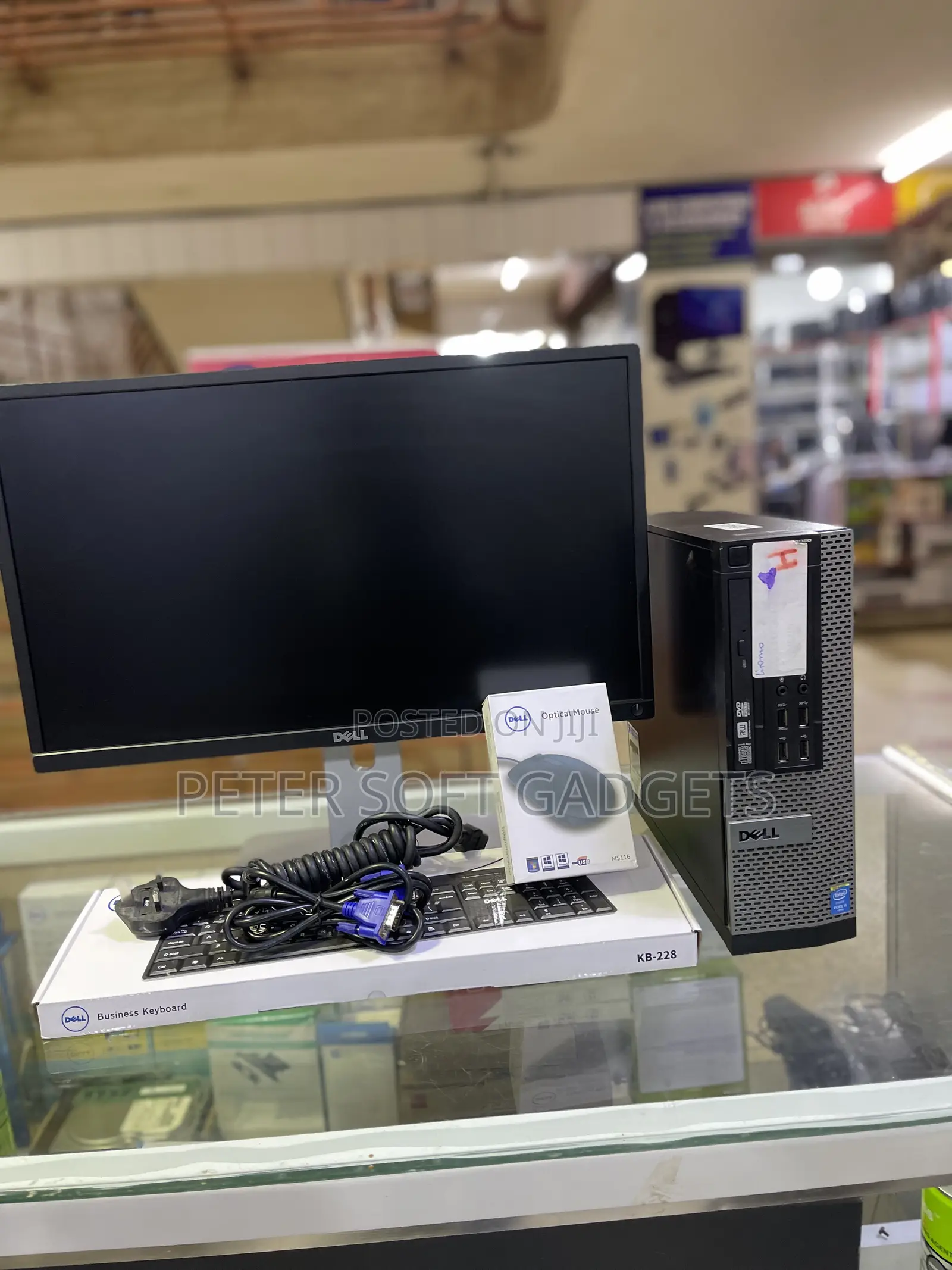 Desktop Computer Dell Optiplex 7020 8GB Intel Core i5 HDD 500GB