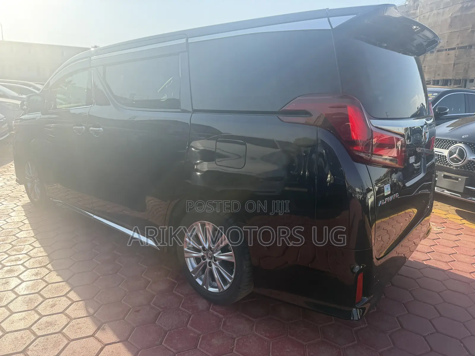 Toyota Alphard 2.5 Petrol AWD 2020 Black