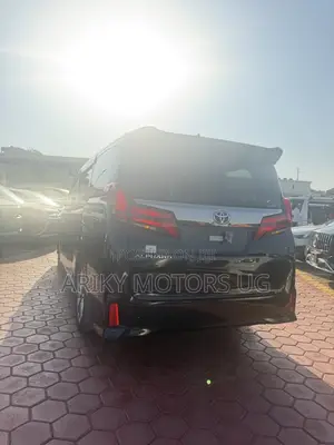Toyota Alphard 2.5 Petrol AWD 2020 Black