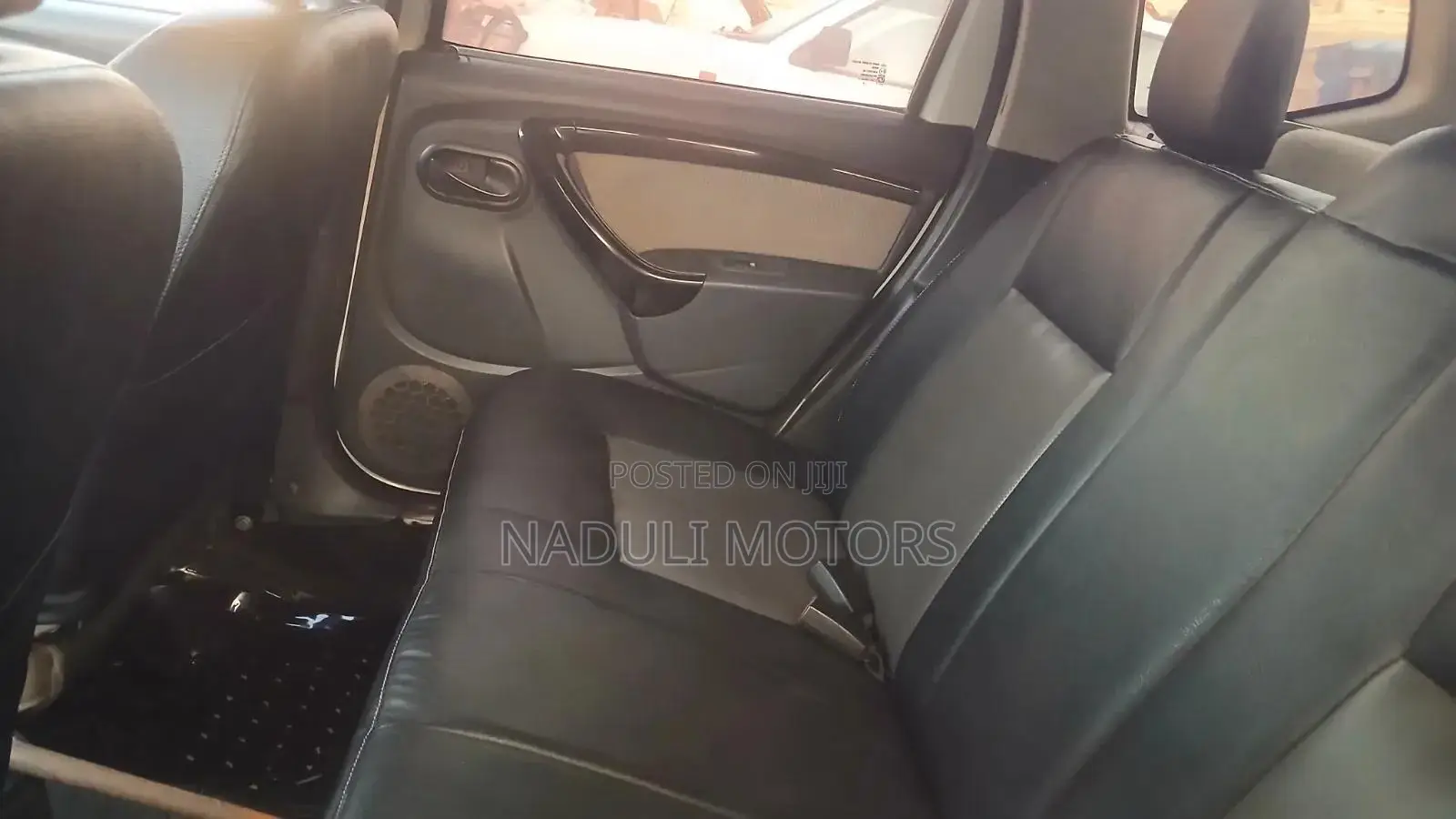 Renault Duster 2012 White