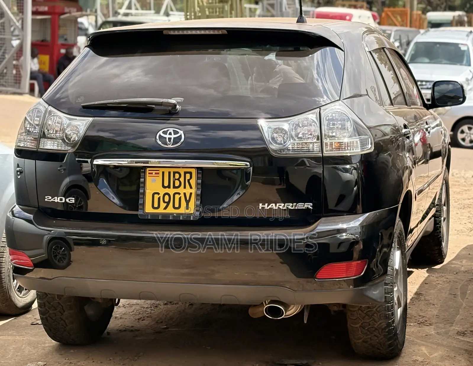 Toyota Harrier 2.4 2012 Black