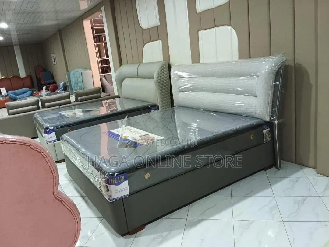 Luxury King Size Bed