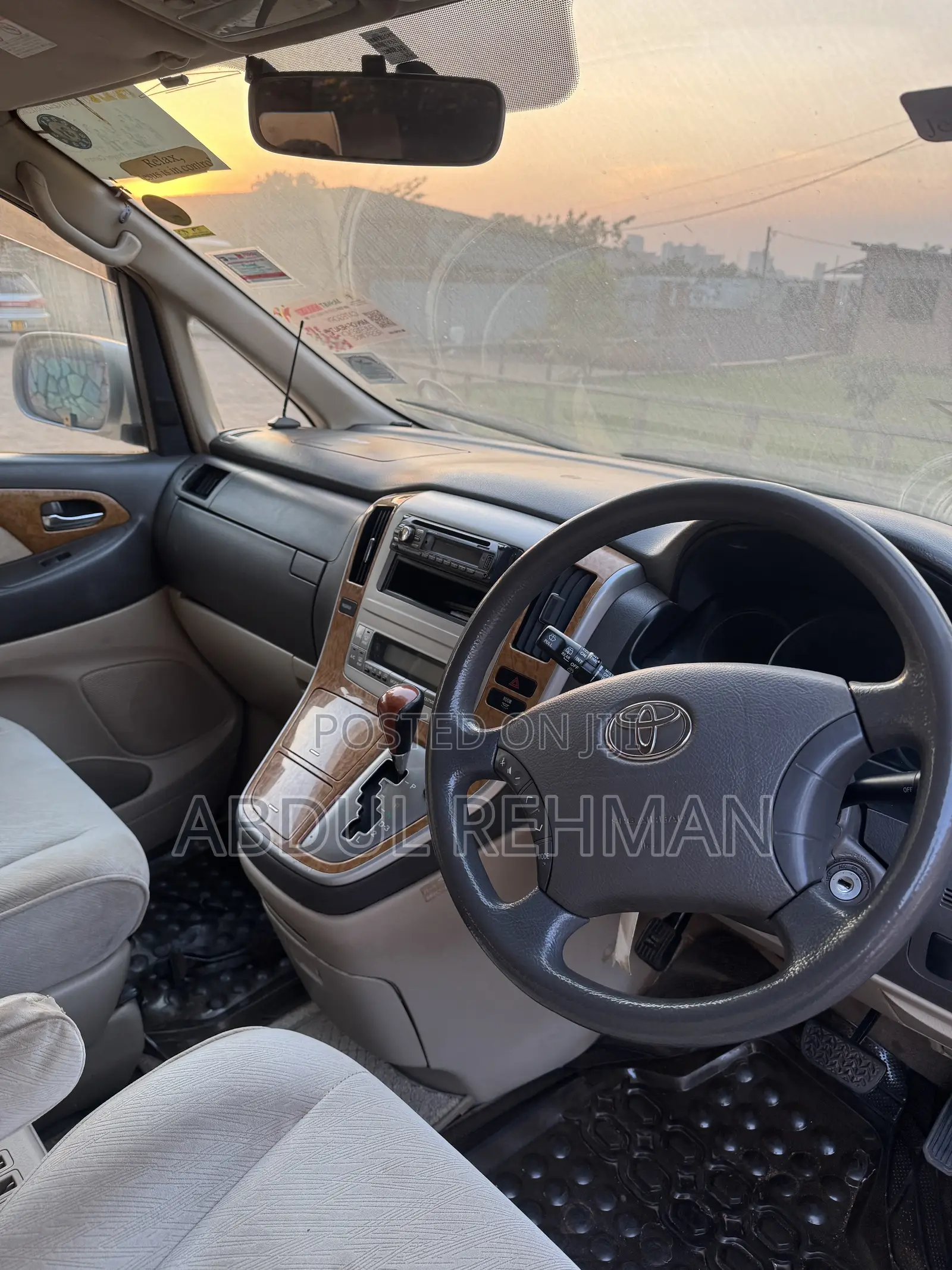 Toyota Alphard 2.4 Hybrid AWD 2007 Silver