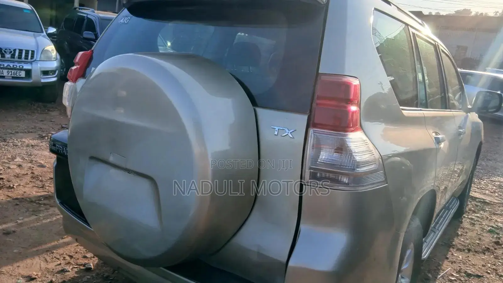 Toyota Land Cruiser Prado 2016 Gold