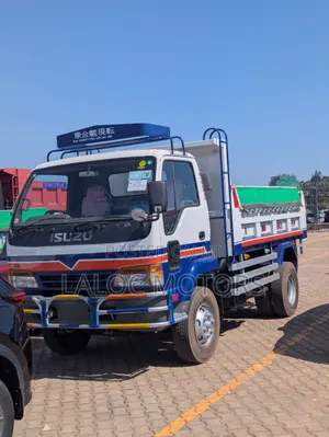 Isuzu Forward 350