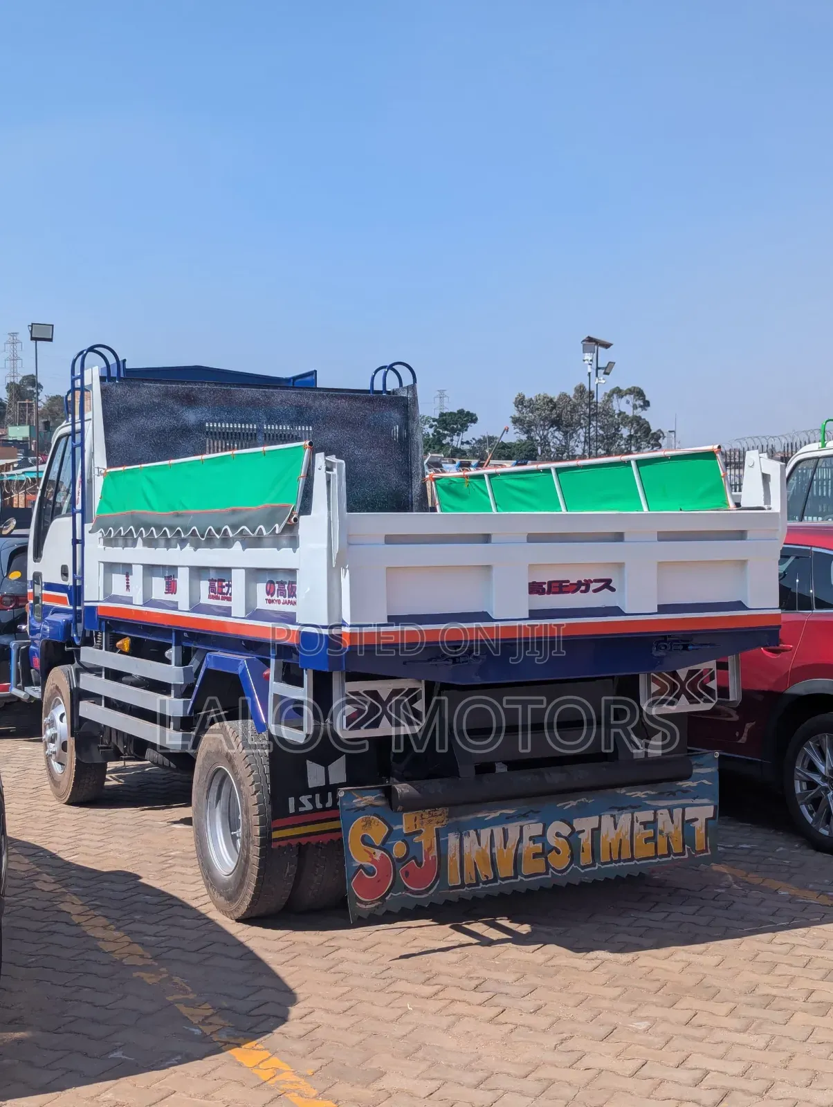 Isuzu Forward 350