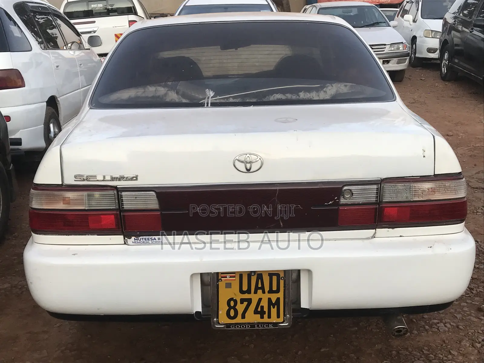 Toyota Corolla 2000 White