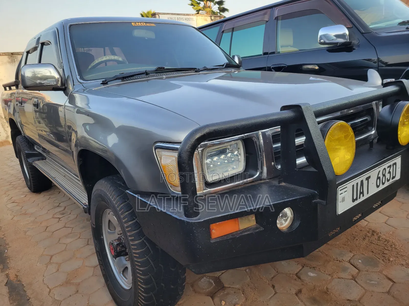 Toyota Hilux 1998 Gray