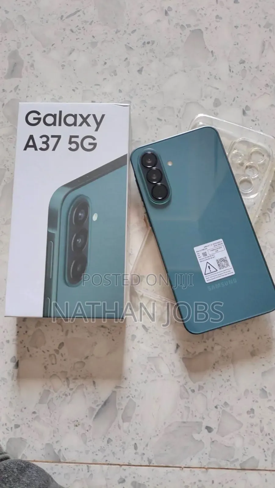 New Samsung Galaxy A37 256 GB Green