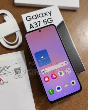 New Samsung Galaxy A37 256 GB Green