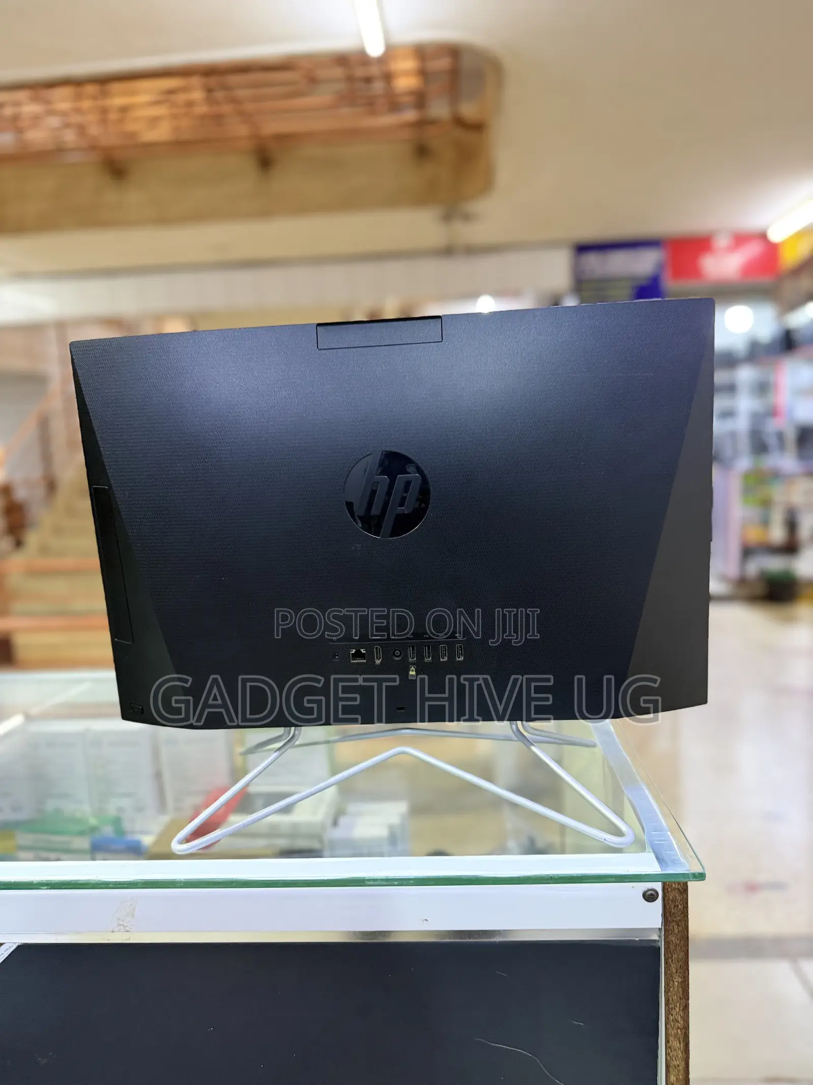 Desktop Computer HP 200 G4 All-in-One 8GB Intel Core i5 SSD 256GB