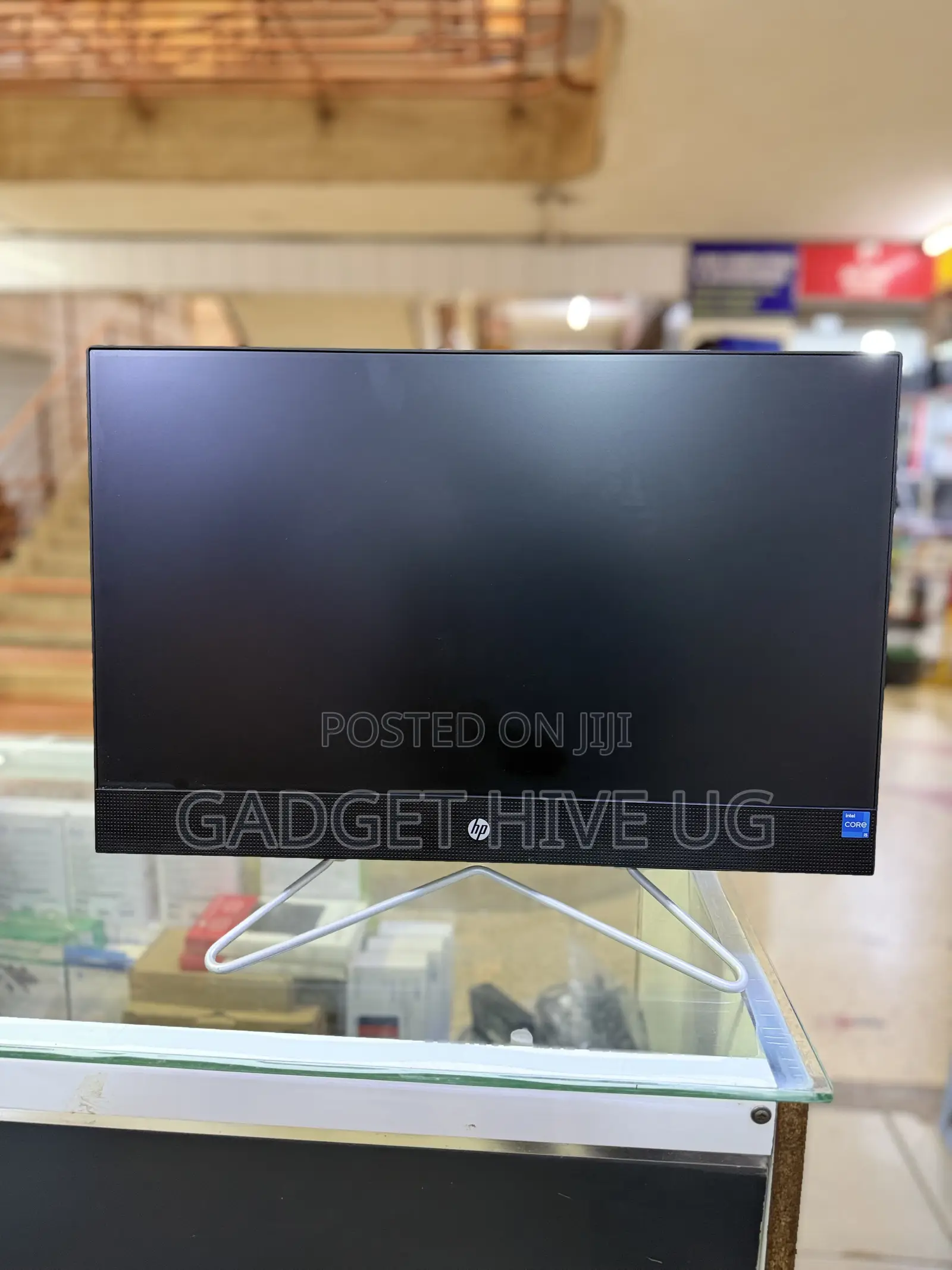 Desktop Computer HP 200 G4 All-in-One 8GB Intel Core i5 SSD 256GB