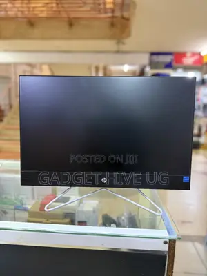 Desktop Computer HP 200 G4 All-in-One 8GB Intel Core i5 SSD 256GB