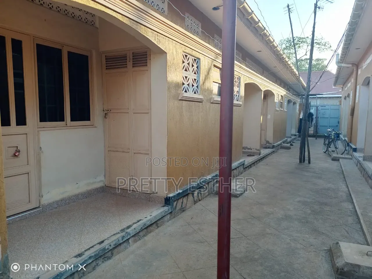 1bdrm House in Bulenga, Central Division for sale