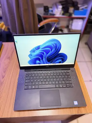 Laptop Dell Precision 5540 16GB Intel Core i7 SSD 512GB