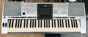 Yamaha PSR 3000