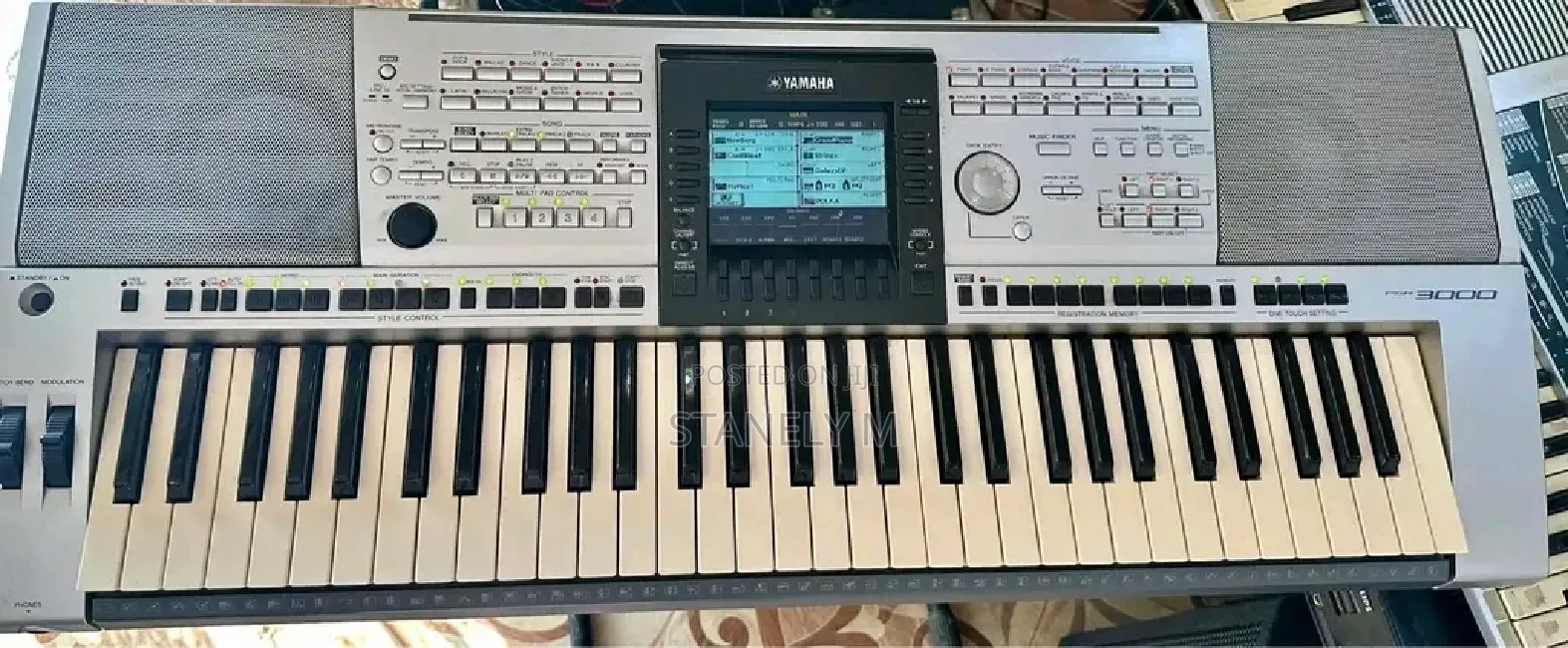 Yamaha PSR 3000