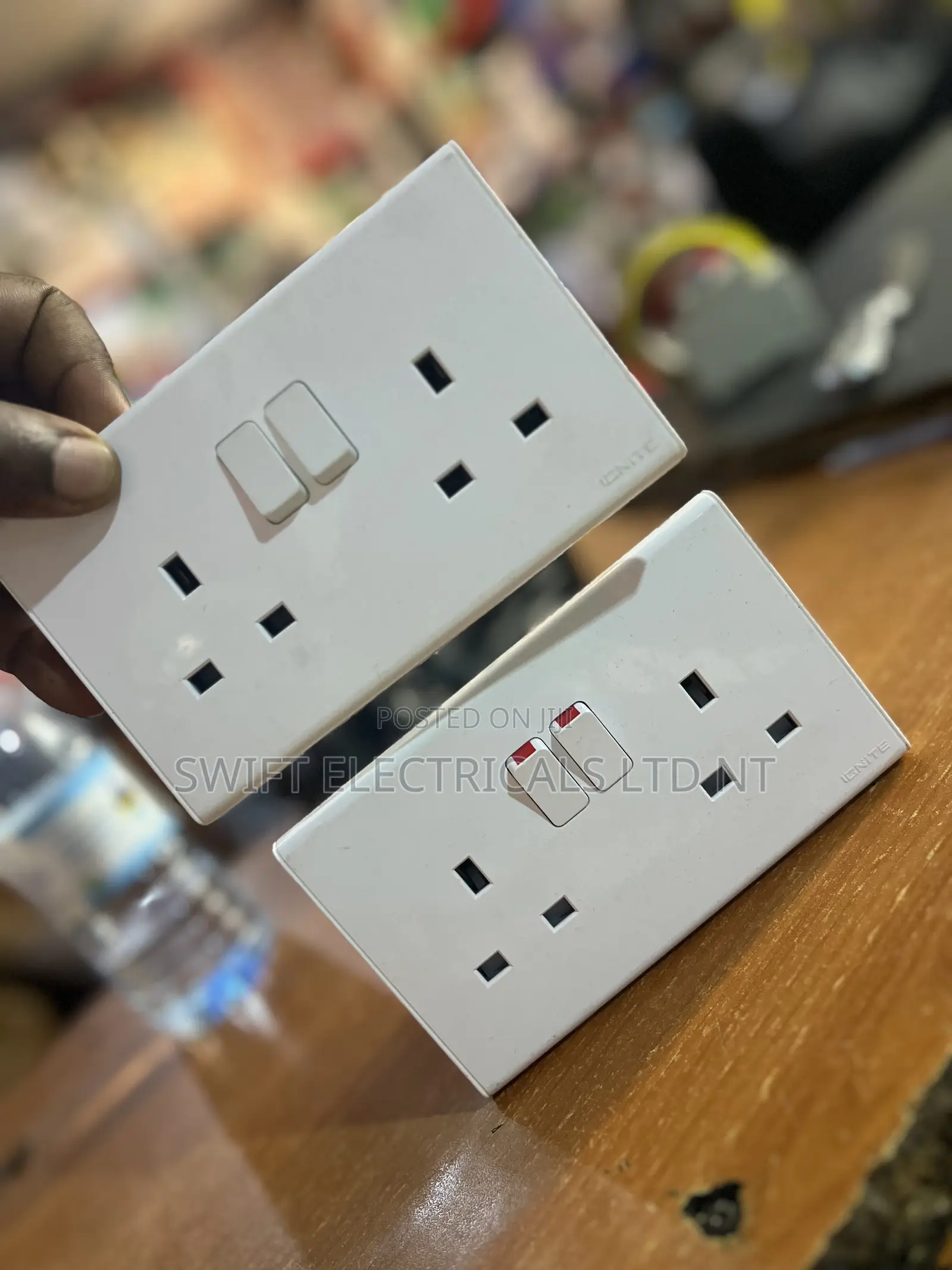 Double Sockets White