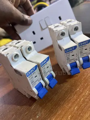 Circuit Breakers Single Pole
