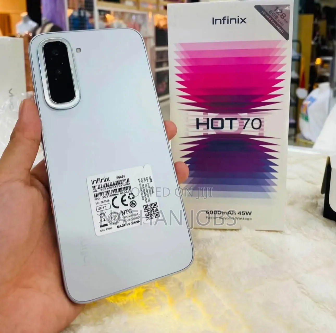 New Infinix Hot 70 128 GB Silver