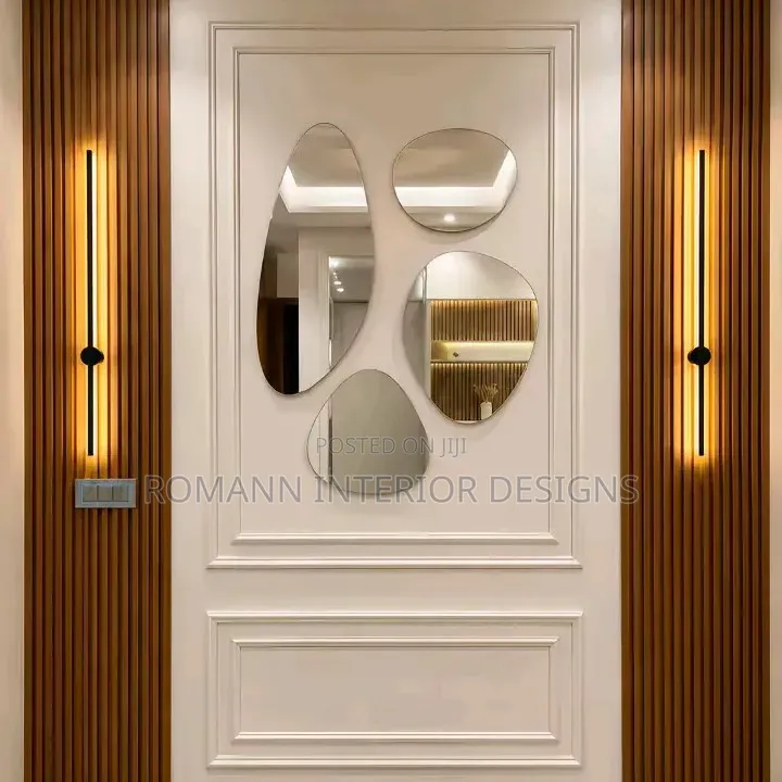 Mirror and Framing Design