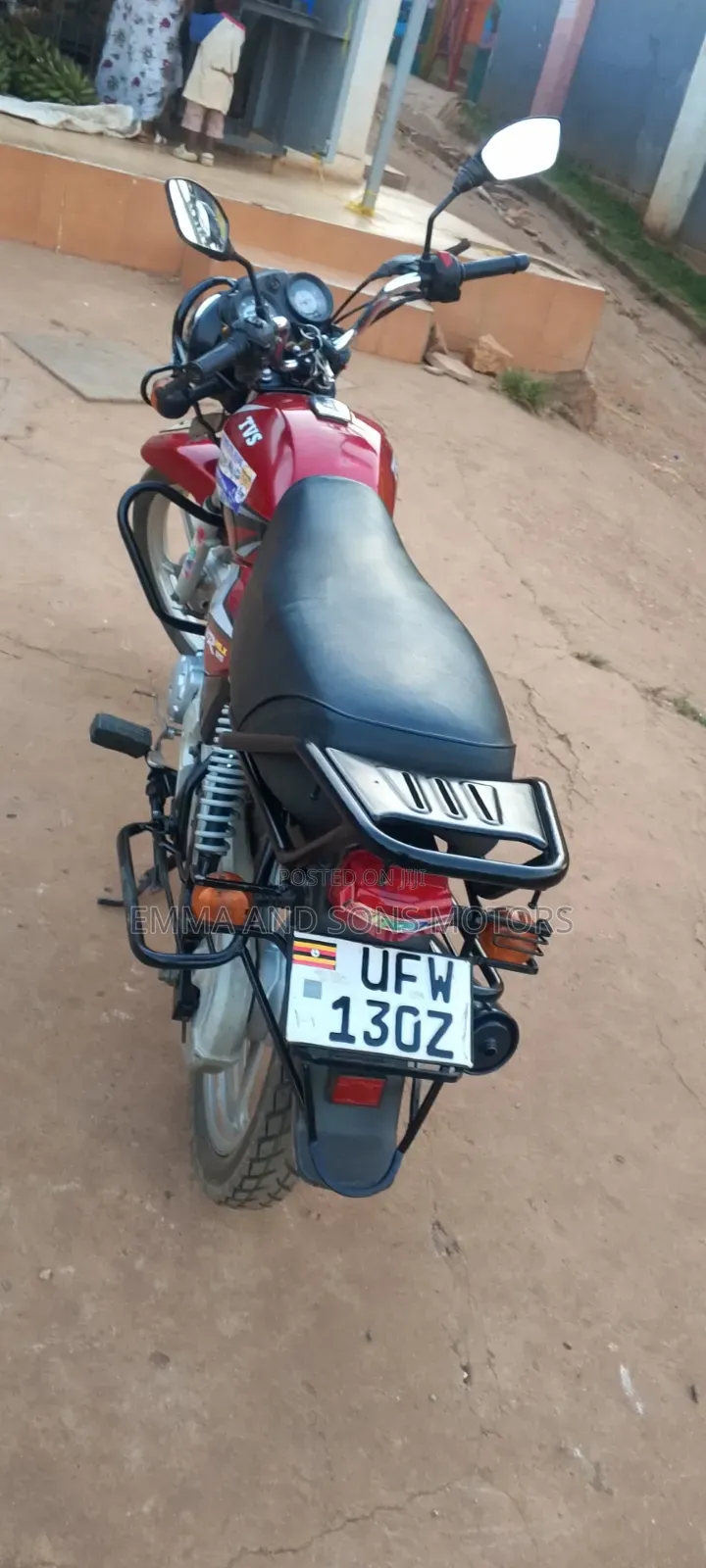 TVS HLX 125 2023 Red