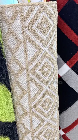 Modern Centre Carpets – Affordable Living Room Carpets