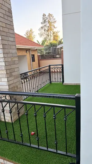 Artificial Lawn Grass Carpet – Beautiful Green Outdoor Turf