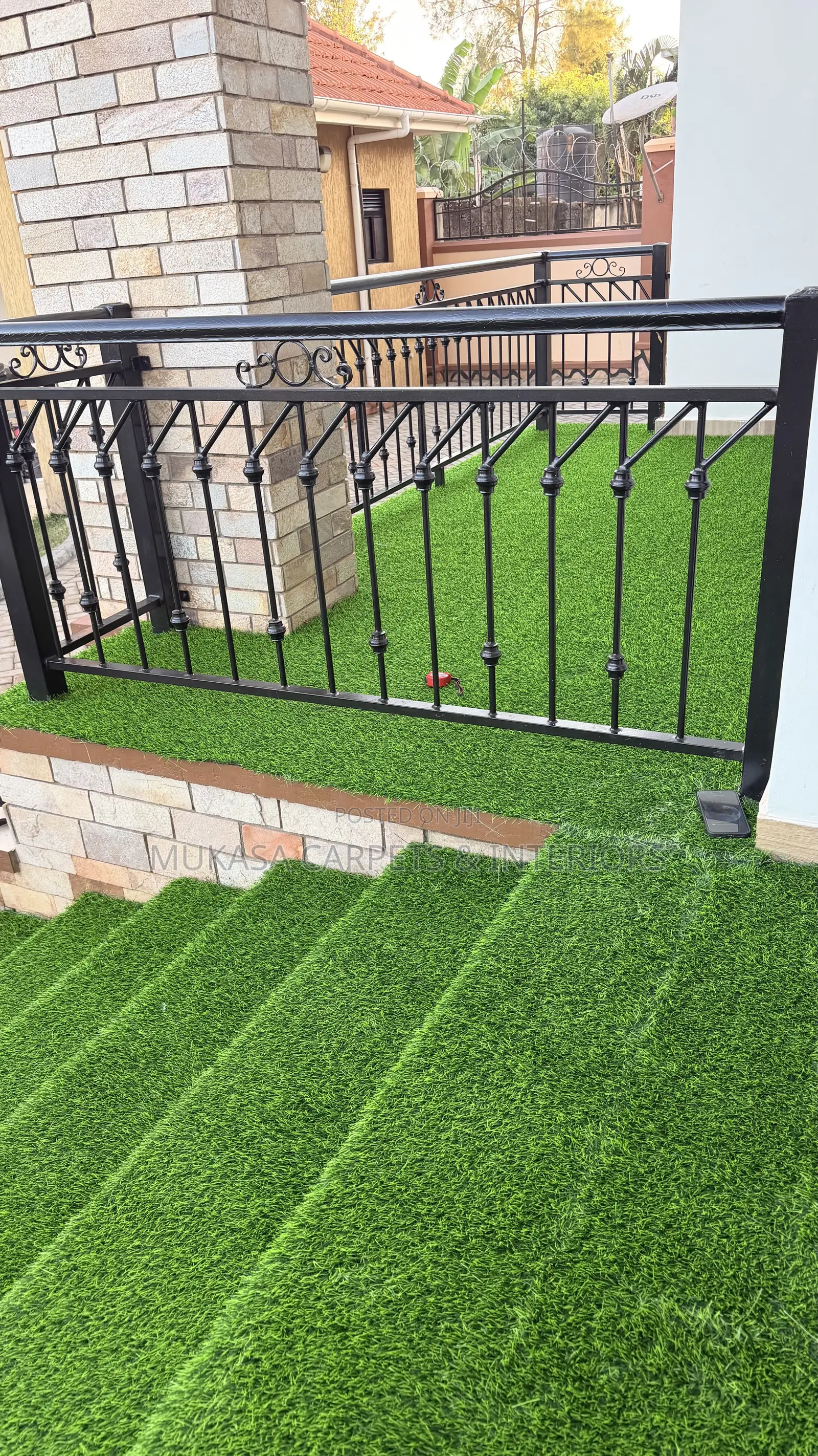 Artificial Grass Carpet for Patio & Outdoor Sitting Area