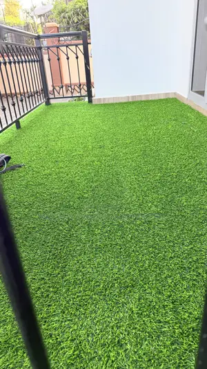 Artificial Grass for Balcony & Rooftop – Decorative Green Turf