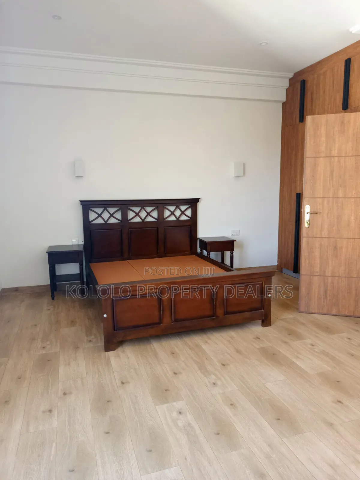 3bdrm Apartment in Kololo, Central Division for sale