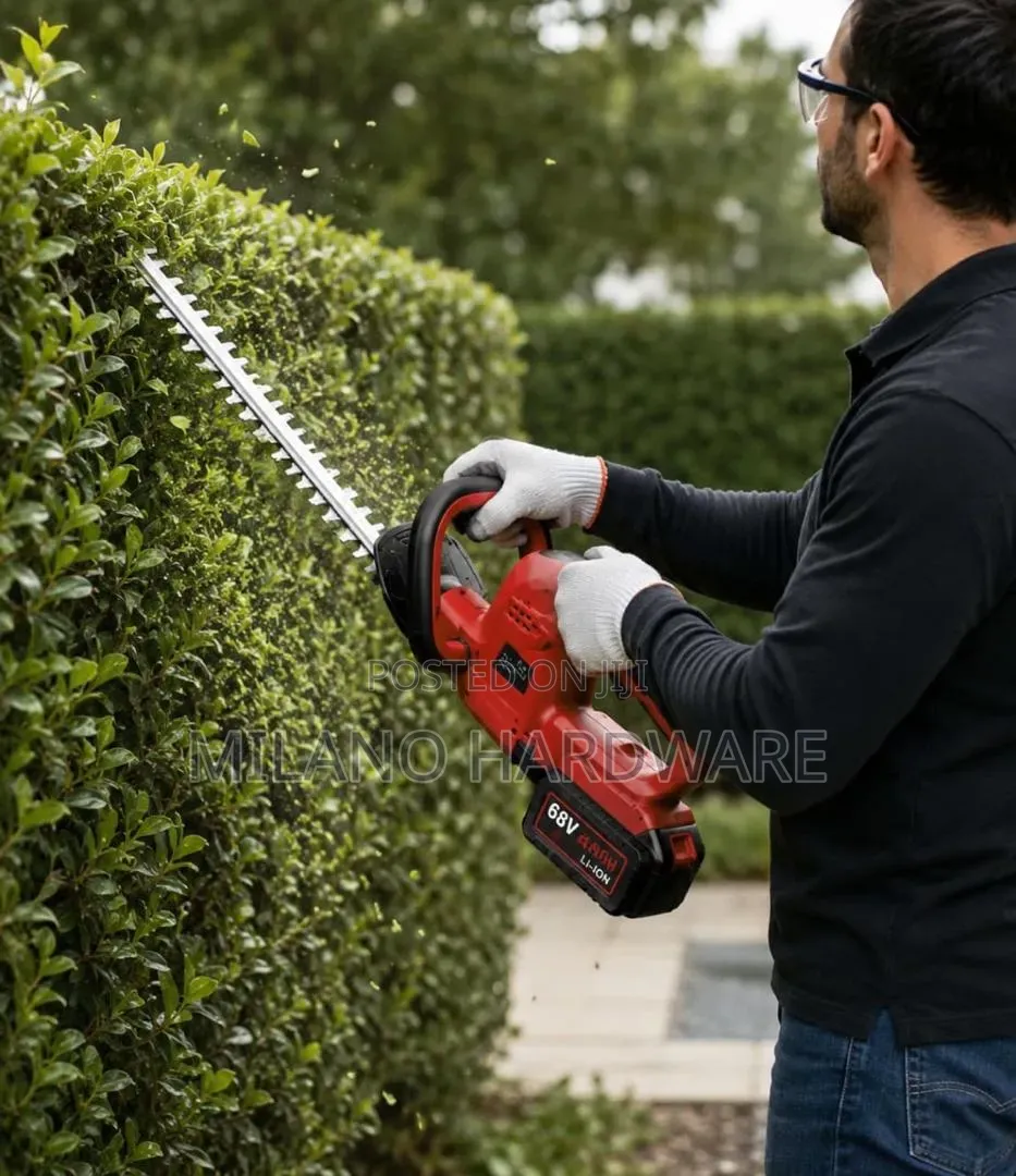 Cordless Electric Hedge Trimmer