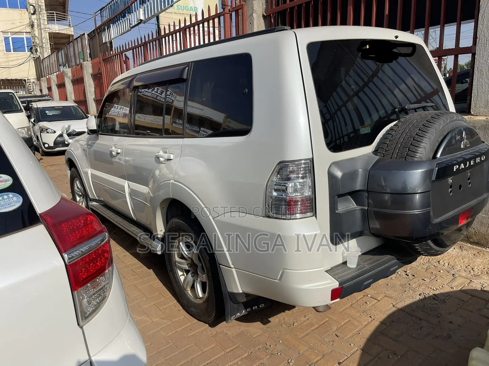 Mitsubishi Pajero 2014 White